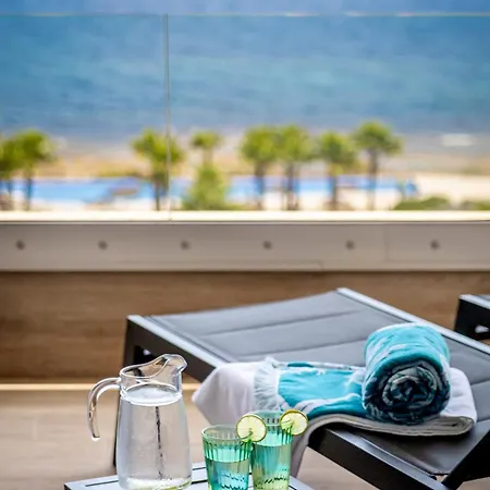 Апартаменти Sea View Punta Prima, Holiday, Terrace, Pool, Jacuzzi And *